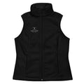 The Handlers Fleece Vest in black - front detail